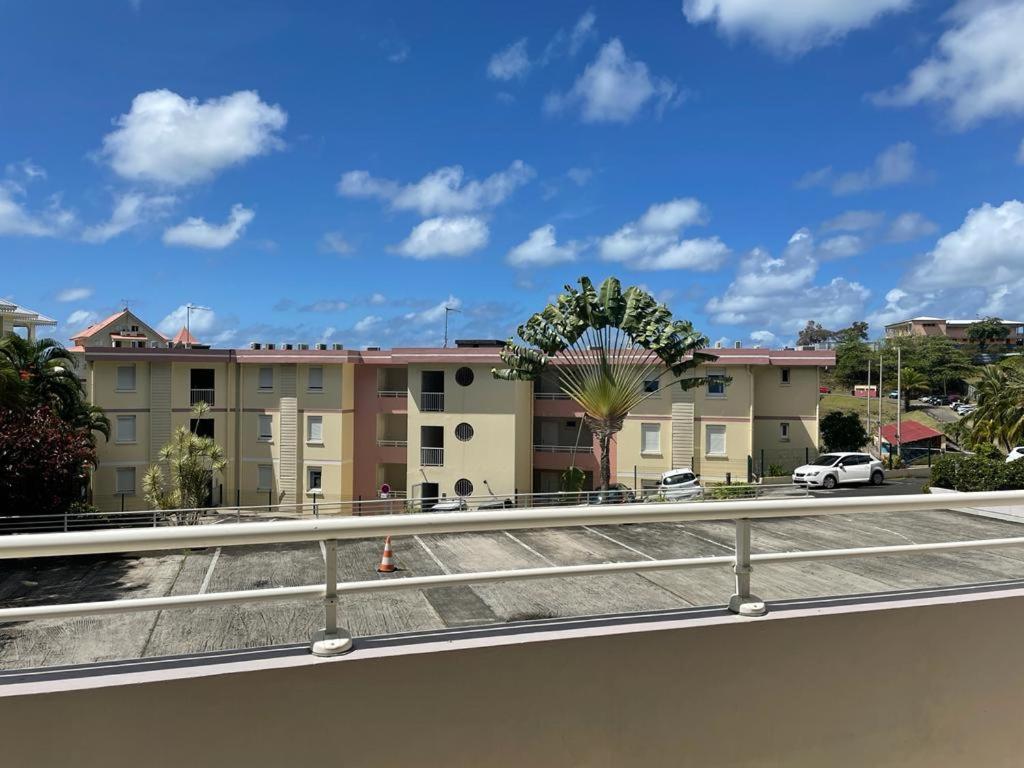 Les Terrasses De La Marina Lägenhet Le Marin Exteriör bild